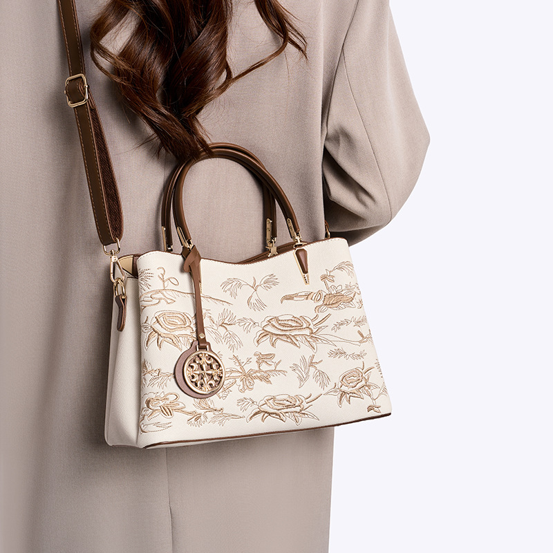 Women Bags Manufacturer - Modna damska torba na ramię/przez ramię