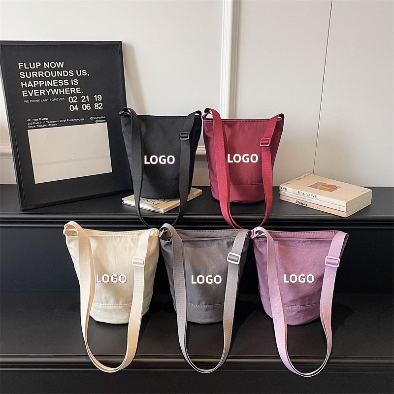 Women Bags Logo - Torba typu bucket tote z własnym